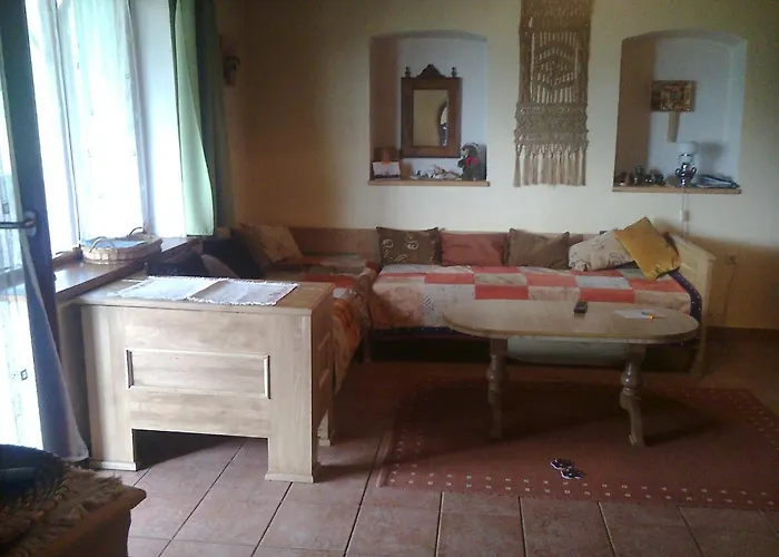 Chalupa Na Lazoch * Nova Bana